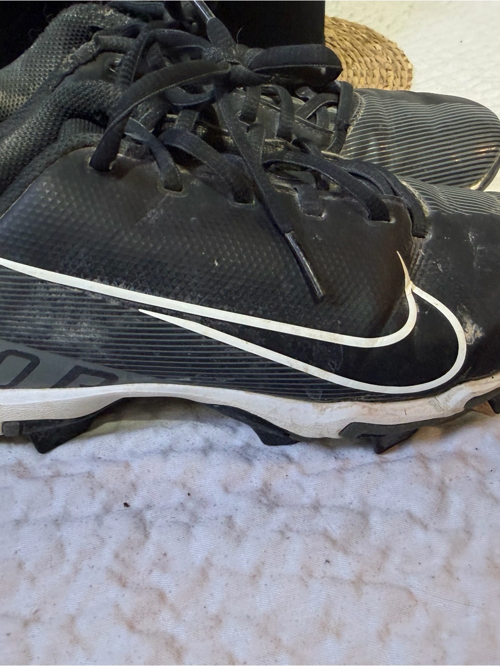 Kids Men’s Black Athletic Cleats with White Swoosh